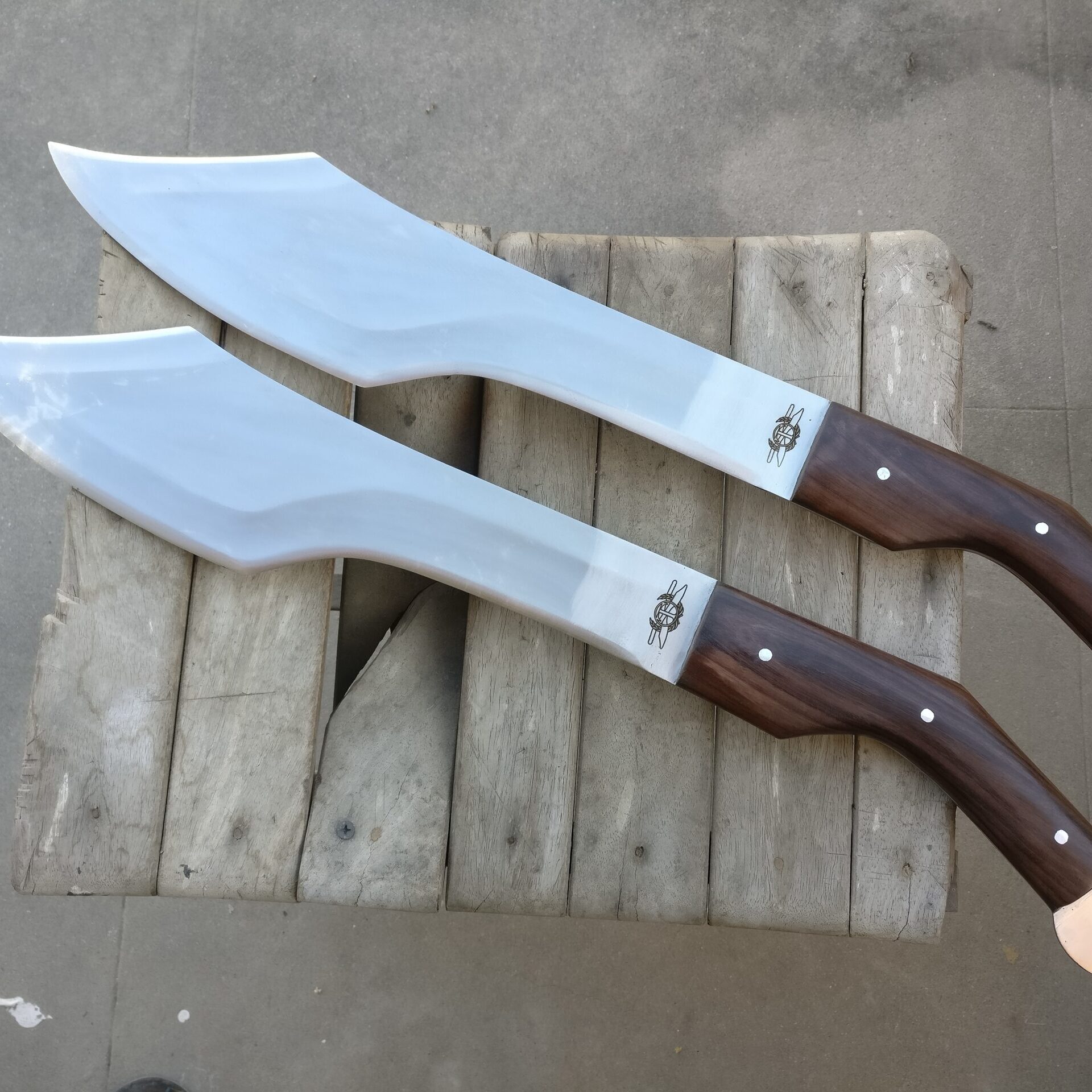 A pair of high carbon steel Torqueblade's made by Sanjay’s bladesIth’s